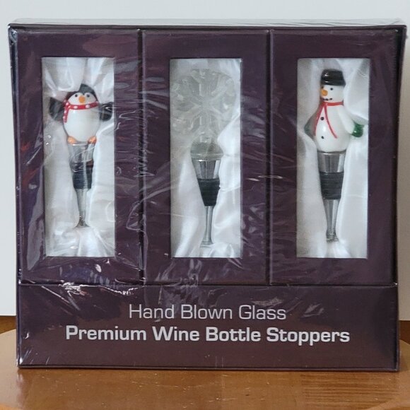 New in Box Hand Blown Glass Holiday Winter Wine Bottle Stoppers - Package of 3 - Picture 1 of 7